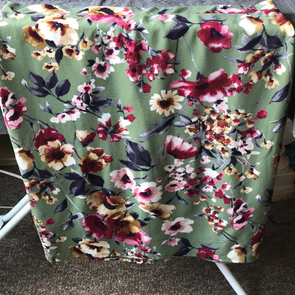 Skirt 4X